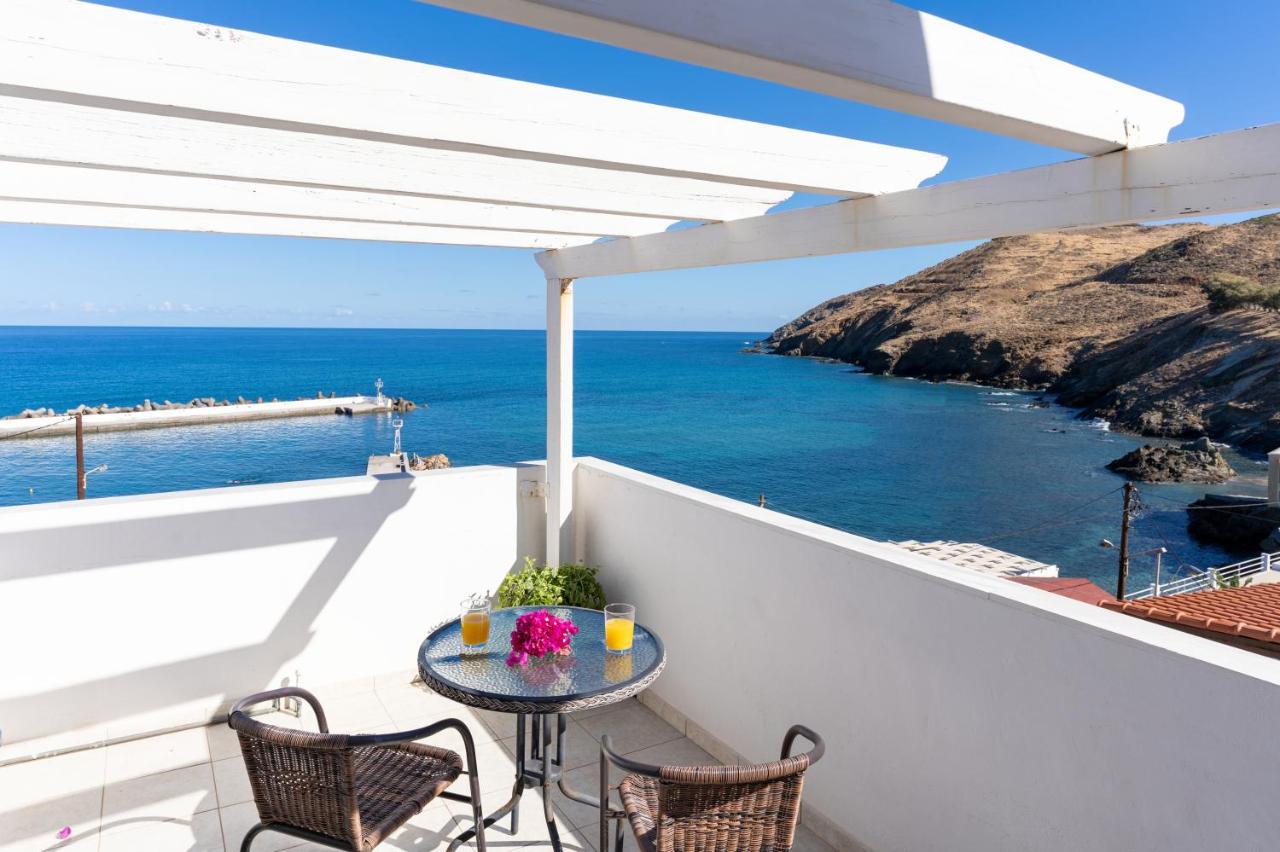 Castello Apartments ريثيمنو المظهر الخارجي الصورة