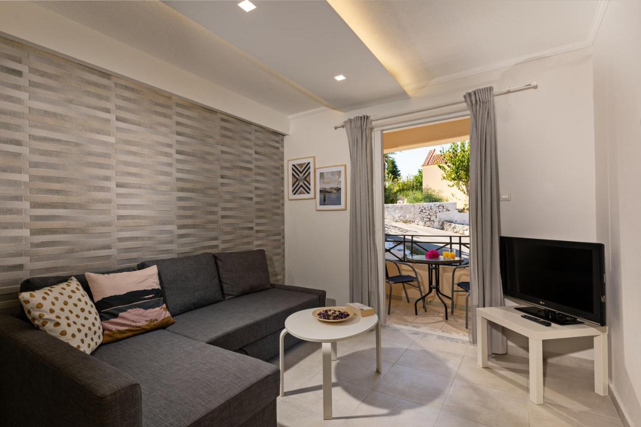 Castello Apartments ريثيمنو المظهر الخارجي الصورة