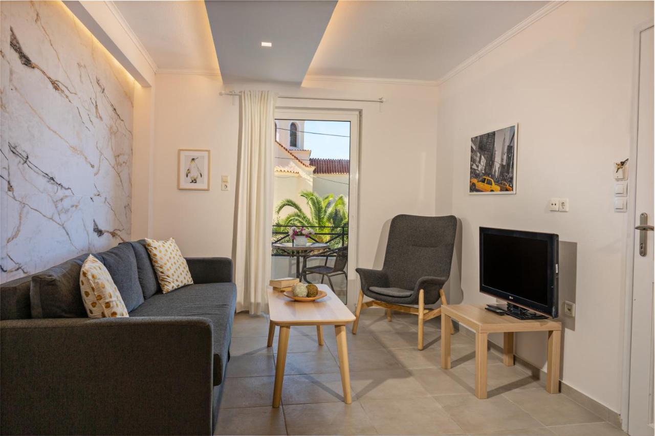 Castello Apartments ريثيمنو المظهر الخارجي الصورة