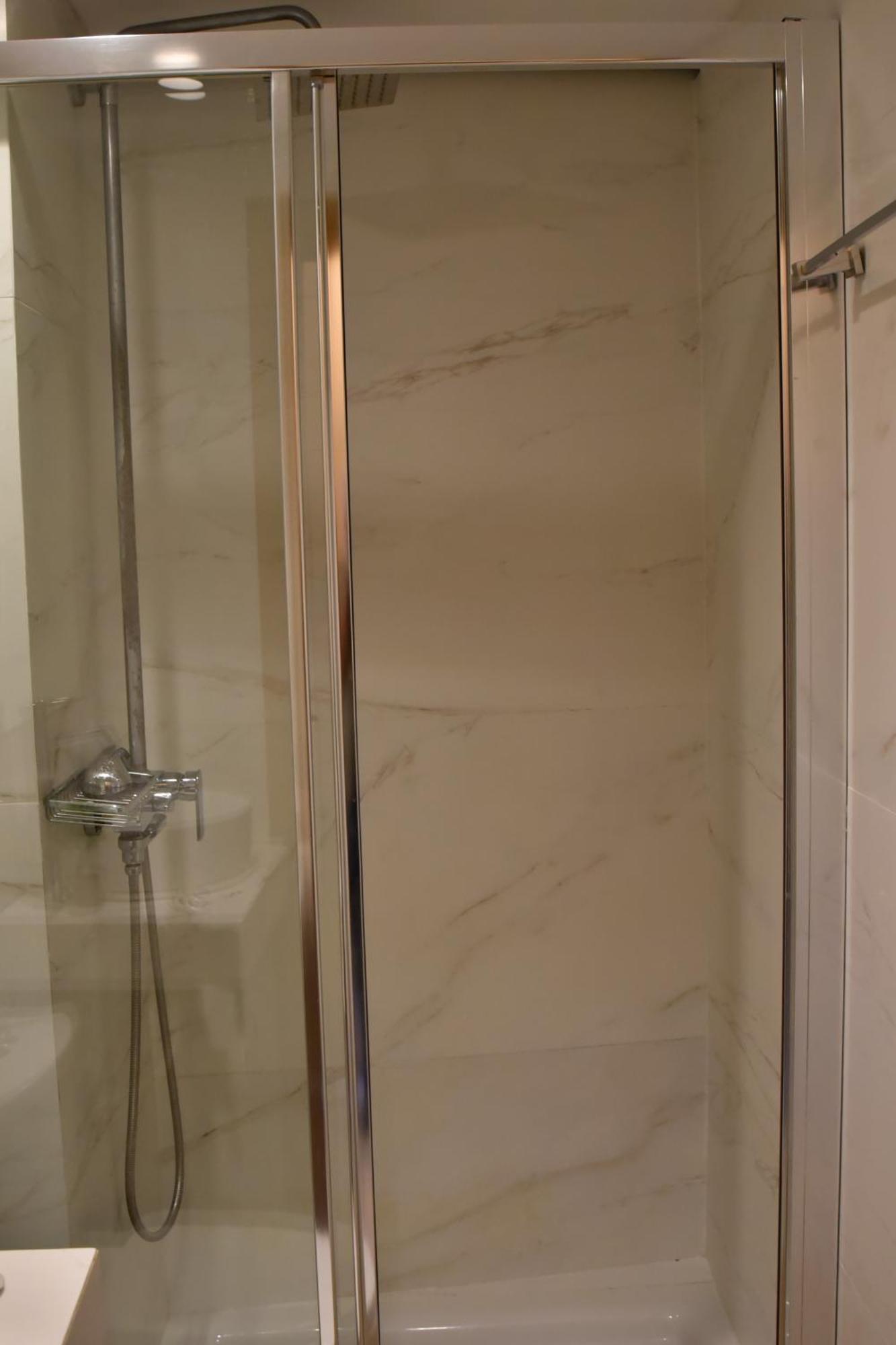 Castello Apartments ريثيمنو المظهر الخارجي الصورة