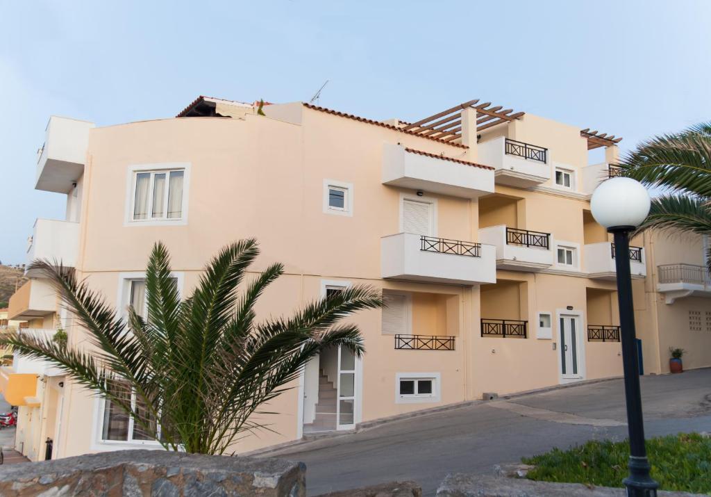 Castello Apartments ريثيمنو المظهر الخارجي الصورة