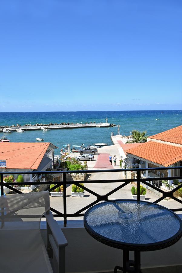 Castello Apartments ريثيمنو المظهر الخارجي الصورة